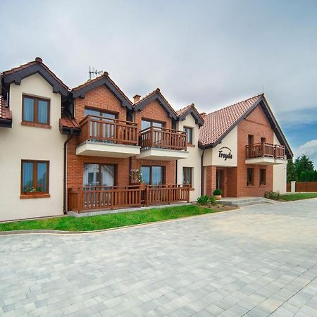 Apartamenty Fregata Mikołajki エクステリア 写真