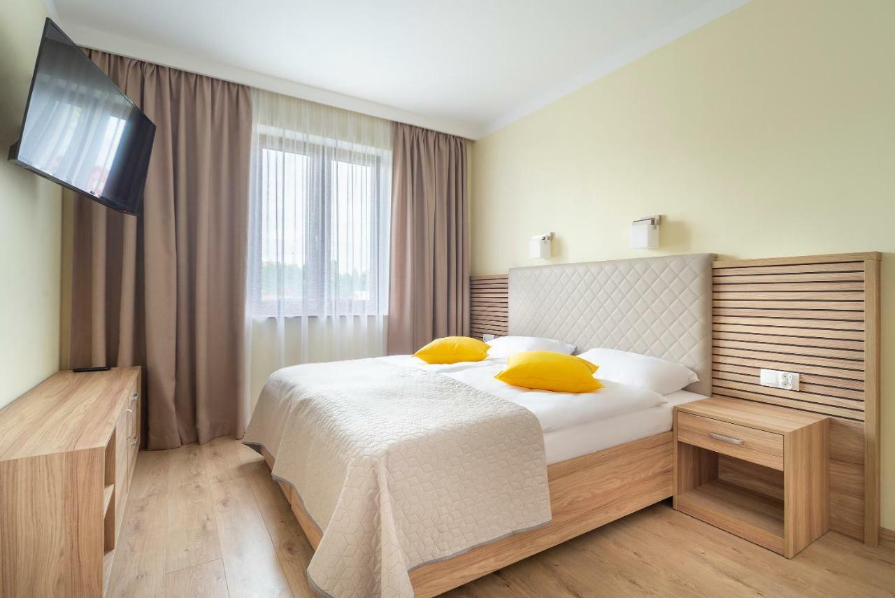 Apartamenty Fregata Mikołajki エクステリア 写真