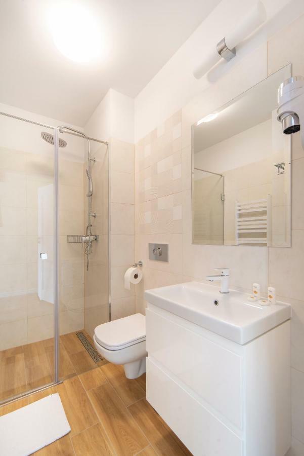 Apartamenty Fregata Mikołajki エクステリア 写真